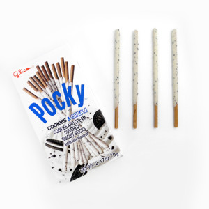 Pocky_Cookies_and_Cream